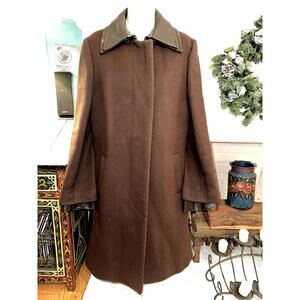 VIKTOR & ROLF CHOCOLATE BROWN COAT W/ REMOVABLE LEATHER COLLAR TAYLOR SWIFT